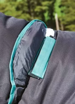 Weatherbeeta Green-Tec 900D Detach-A-Neck Lite Plus Turnout - Black/Bottle Green -Equestrian Equipment Shop greentechfeatures2rdy 2