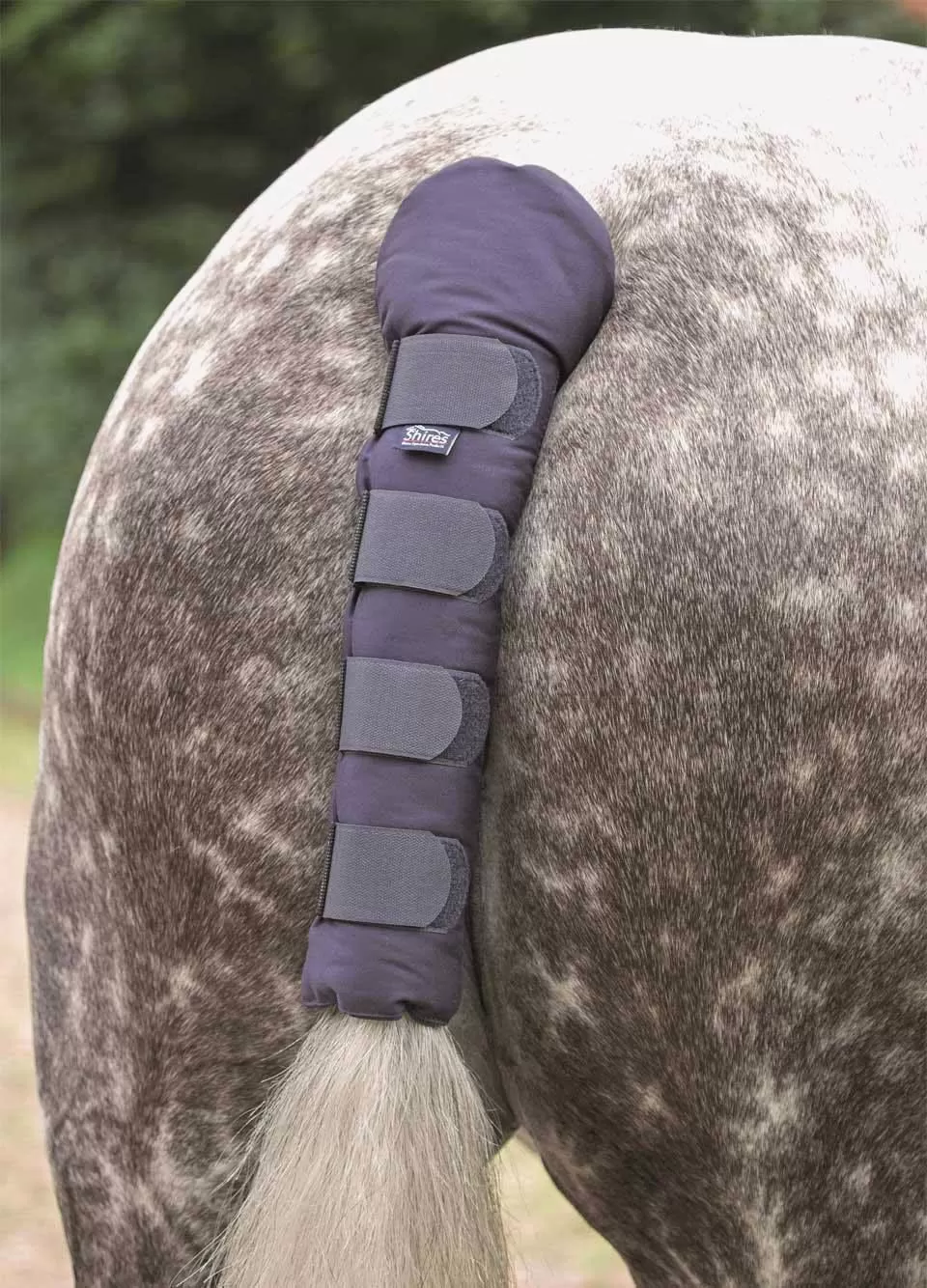 Shires Padded Tail Guard - Navy 1 Shires Padded Tail Guard - Navy